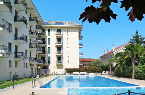 Foto 1 - Apartamento de 1 quarto em Jesolo com piscina