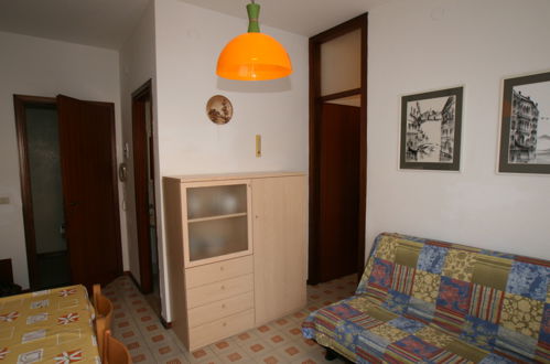 Photo 10 - 1 bedroom Apartment in Jesolo with swimming pool and sea view