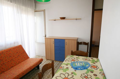 Photo 4 - 1 bedroom Apartment in Jesolo with swimming pool