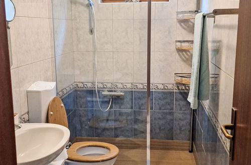 Photo 33 - Maison de 3 chambres à Ližnjan avec piscine privée et jardin