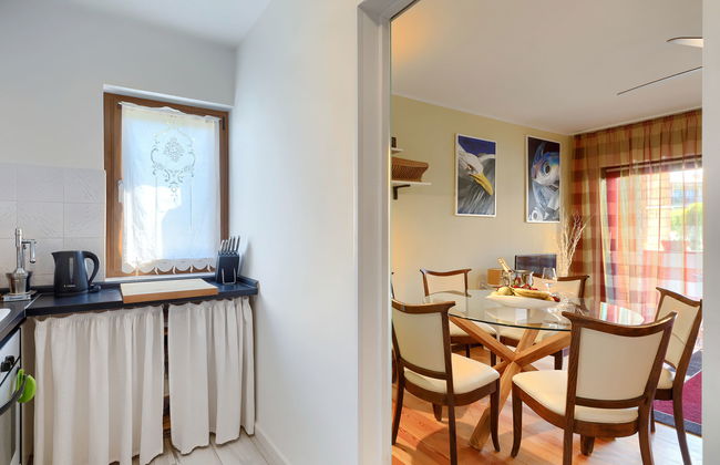 Apartamento de 2 quartos em Umag com piscina e jardim - Foto 12