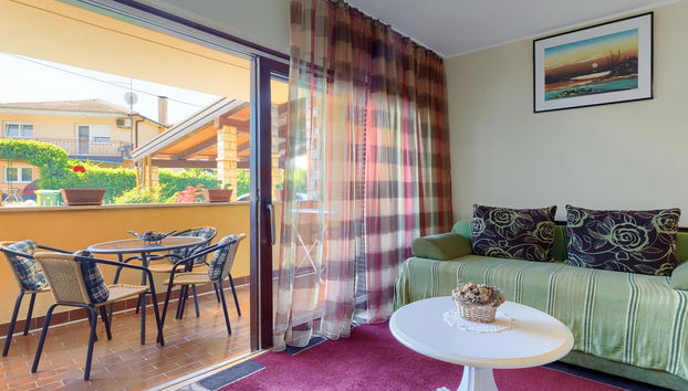 Apartment mit 2 Schlafzimmern in Umag mit schwimmbad und garten - Foto 3