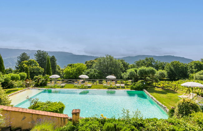 Casa de 2 quartos em Pescia com piscina e jardim - Foto 28