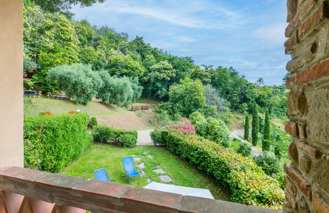 Casa de 2 quartos em Pescia com piscina e jardim - Foto 26