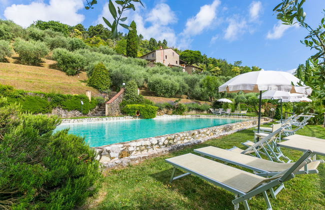 Casa de 2 quartos em Pescia com piscina e jardim - Foto 7