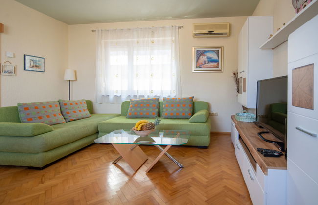 Casa de 3 quartos em Lovran com terraço - Foto 9