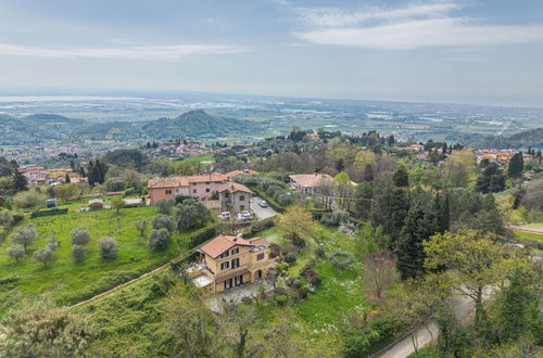Photo 34 - 2 bedroom House in Massarosa with garden and terrace