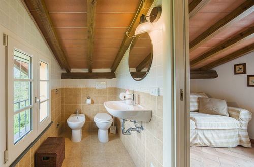 Photo 28 - 2 bedroom House in Massarosa with garden and terrace