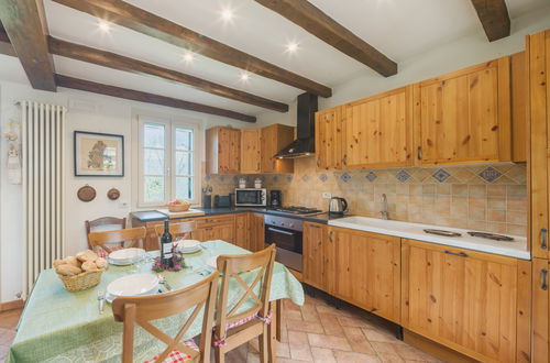 Photo 13 - 2 bedroom House in Massarosa with garden and terrace