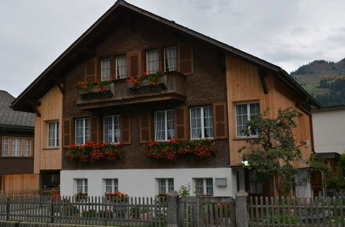 Photo 3 - 1 bedroom Apartment in Zweisimmen