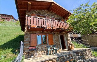 Foto 2 - Casa de 2 habitaciones en San Nazzaro Val Cavargna con jardín y terraza