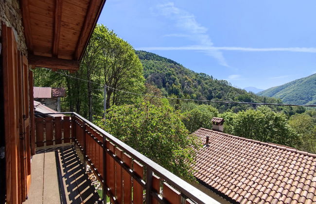 Haus mit 3 Schlafzimmern in San Nazzaro Val Cavargna mit garten und terrasse - Foto 4