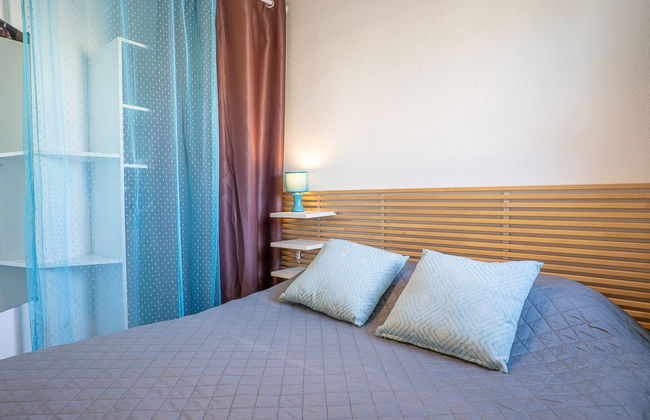 2 bedroom Apartment in Le Grau-du-Roi with swimming pool and terrace - Photo 14