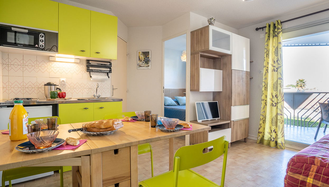 2 bedroom Apartment in Le Grau-du-Roi with swimming pool and terrace - Photo 1