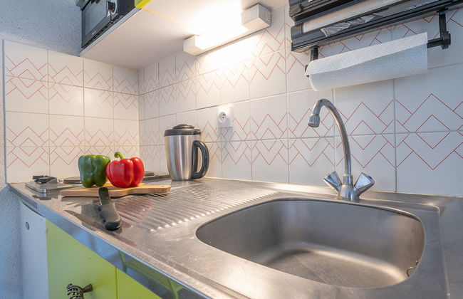 2 bedroom Apartment in Le Grau-du-Roi with swimming pool and terrace - Photo 13