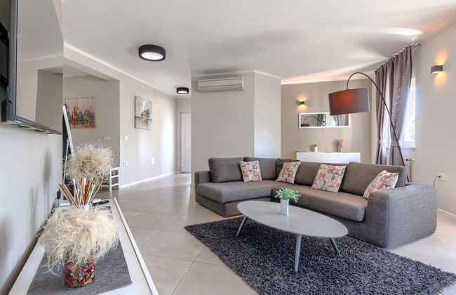 Apartamento de 5 quartos em Barban com piscina privada e jardim - Foto 27