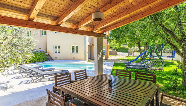 Apartamento de 5 quartos em Barban com piscina privada e jardim - Foto 2