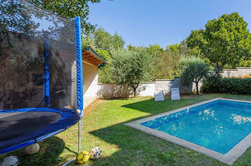 Photo 17 - Appartement de 4 chambres à Barban avec piscine et jardin