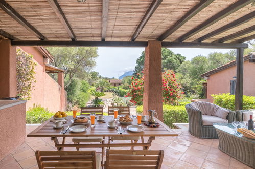 Photo 20 - 2 bedroom House in Olbia with garden