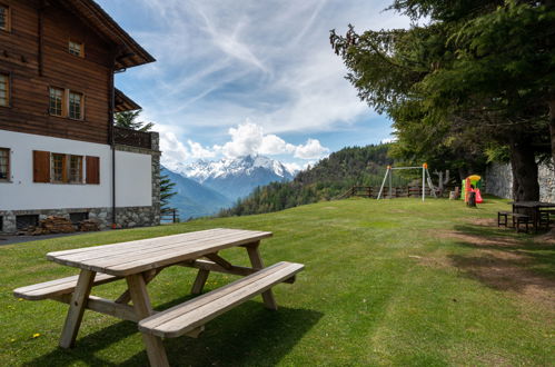 Photo 17 - Appartement de 2 chambres à Sarre avec jardin et vues sur la montagne