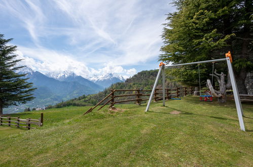 Foto 19 - Appartamento con 2 camere da letto a Sarre con giardino e vista sulle montagne