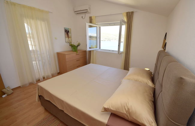 Haus mit 6 Schlafzimmern in Okrug mit privater pool und garten - Foto 29