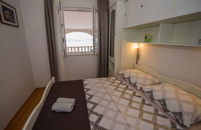 Apartamento de 2 quartos em Rogoznica com terraço - Foto 39