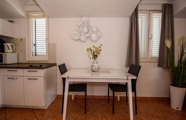 Apartamento de 2 quartos em Rogoznica com terraço - Foto 26