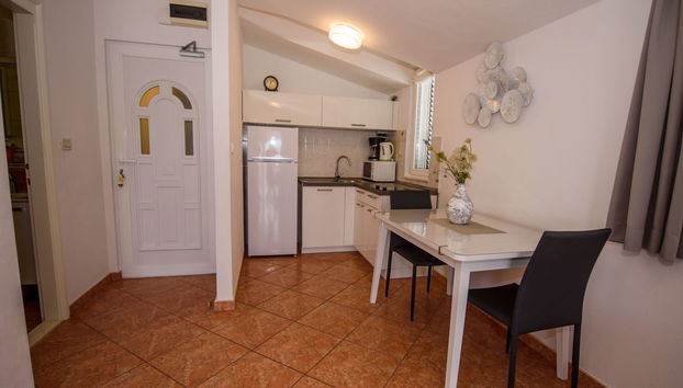 Apartamento de 2 quartos em Rogoznica com terraço - Foto 4