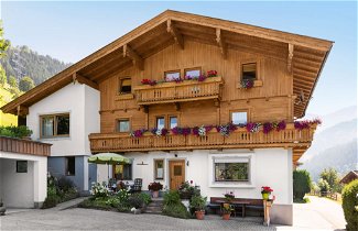 Foto 1 - Appartamento con 4 camere da letto a Zell am See con giardino e vista sulle montagne