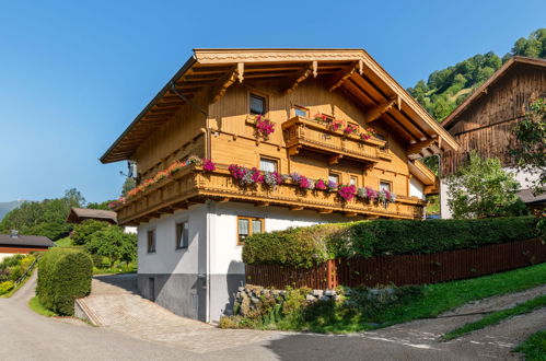 Foto 8 - Apartamento de 4 quartos em Zell am See com jardim