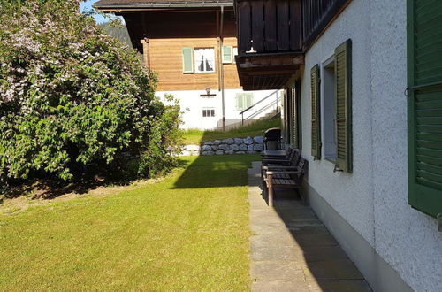 Photo 10 - 3 bedroom Apartment in Zweisimmen