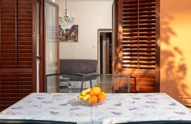 5 bedroom House in Sukošan with garden and terrace - Photo 6