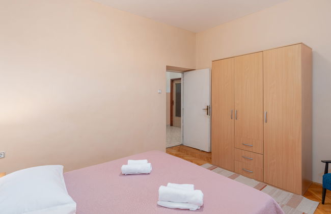 5 bedroom House in Sukošan with garden and terrace - Photo 31