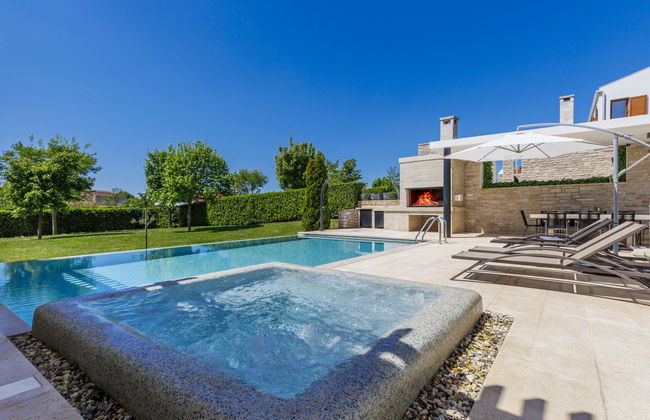 Casa de 5 quartos em Sveti Petar u Šumi com piscina privada e jardim - Foto 14