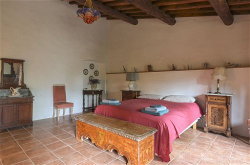 Foto 22 - Haus mit 4 Schlafzimmern in Greve in Chianti mit privater pool und garten