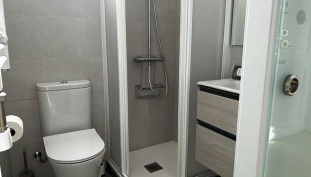Appartement de 2 chambres à Barcelone avec jardin - Photo 5