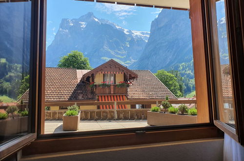 Foto 6 - Apartamento de 2 habitaciones en Grindelwald con terraza y vistas a la montaña