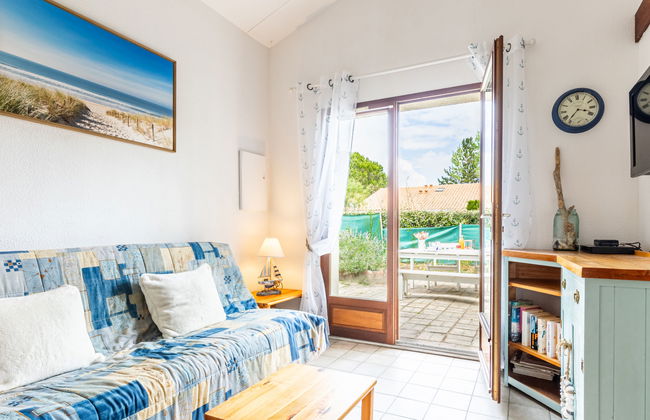 Casa de 3 quartos em Les Mathes com piscina e terraço - Foto 4