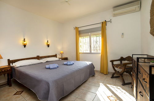 Foto 14 - Casa de 2 quartos em Calp com piscina privada e jardim