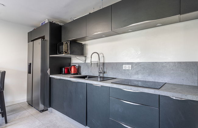 Apartamento de 3 quartos em Le Lavandou com piscina e jardim - Foto 10