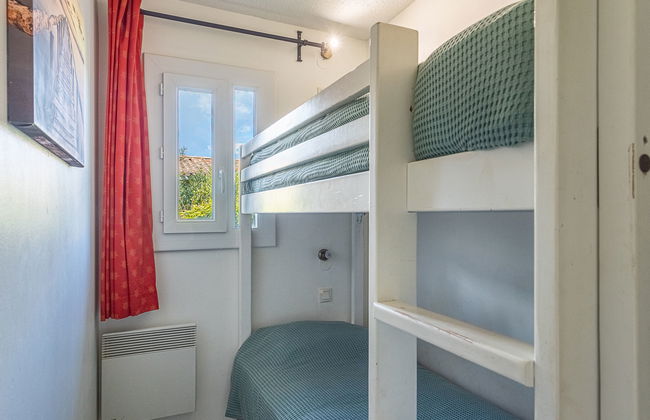 Apartamento de 3 quartos em Le Lavandou com piscina e jardim - Foto 13