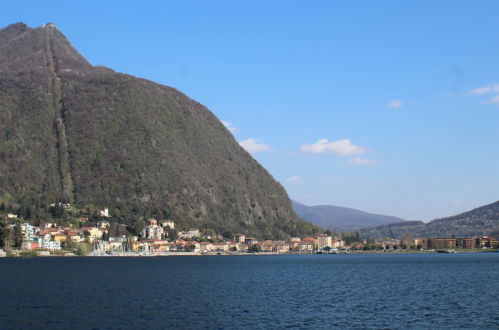 Foto 41 - Casa de 4 quartos em Laveno Mombello com jardim e terraço