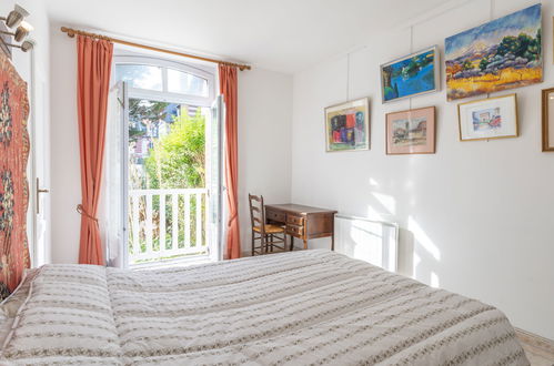 Photo 11 - 2 bedroom Apartment in Cabourg with garden and sea view