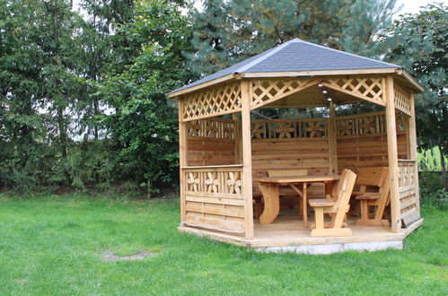 Foto 45 - Casa con 4 camere da letto a Kurzętnik con giardino e terrazza