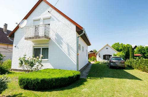 Foto 27 - Casa de 4 habitaciones en Balatonkeresztúr con jardín y terraza