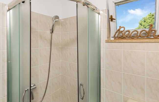 Apartamento de 2 quartos em Senj com piscina e jardim - Foto 22