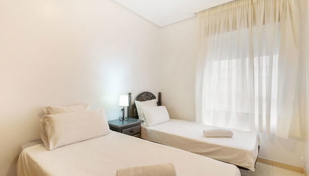 Apartment mit 4 Schlafzimmern in Guardamar del Segura mit terrasse - Foto 4