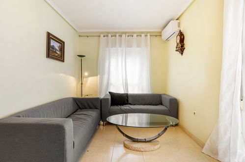 Photo 3 - 3 bedroom Apartment in Guardamar del Segura with terrace