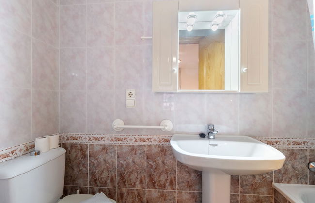 4 bedroom Apartment in Guardamar del Segura with terrace - Photo 24